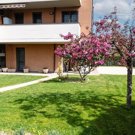 Апартаменты Il Giardino Di Boccaccio Кастеназо Экстерьер фото