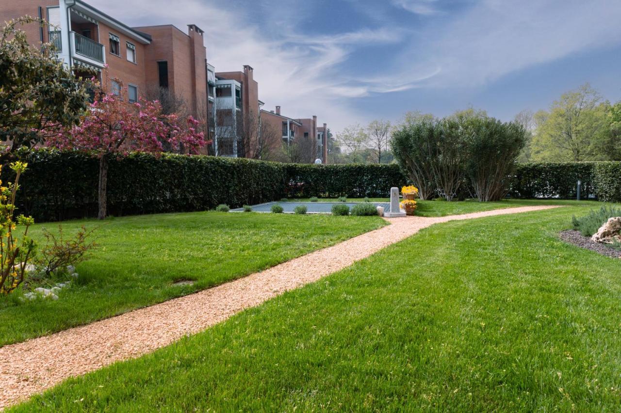 Апартаменты Il Giardino Di Boccaccio Кастеназо Экстерьер фото